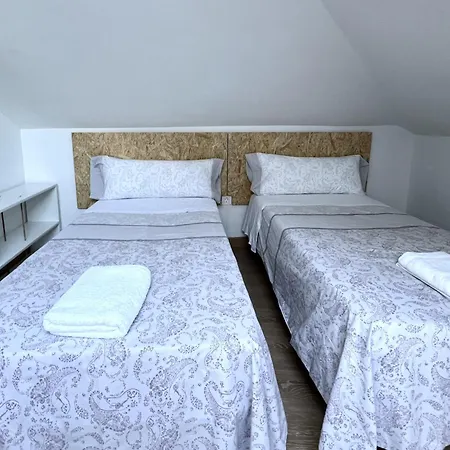 Apartmán Baruhaus Duplex 2 Valencia de Don Juan